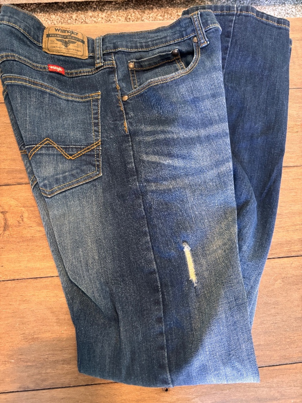 Wrangler Slim Straight Jeans